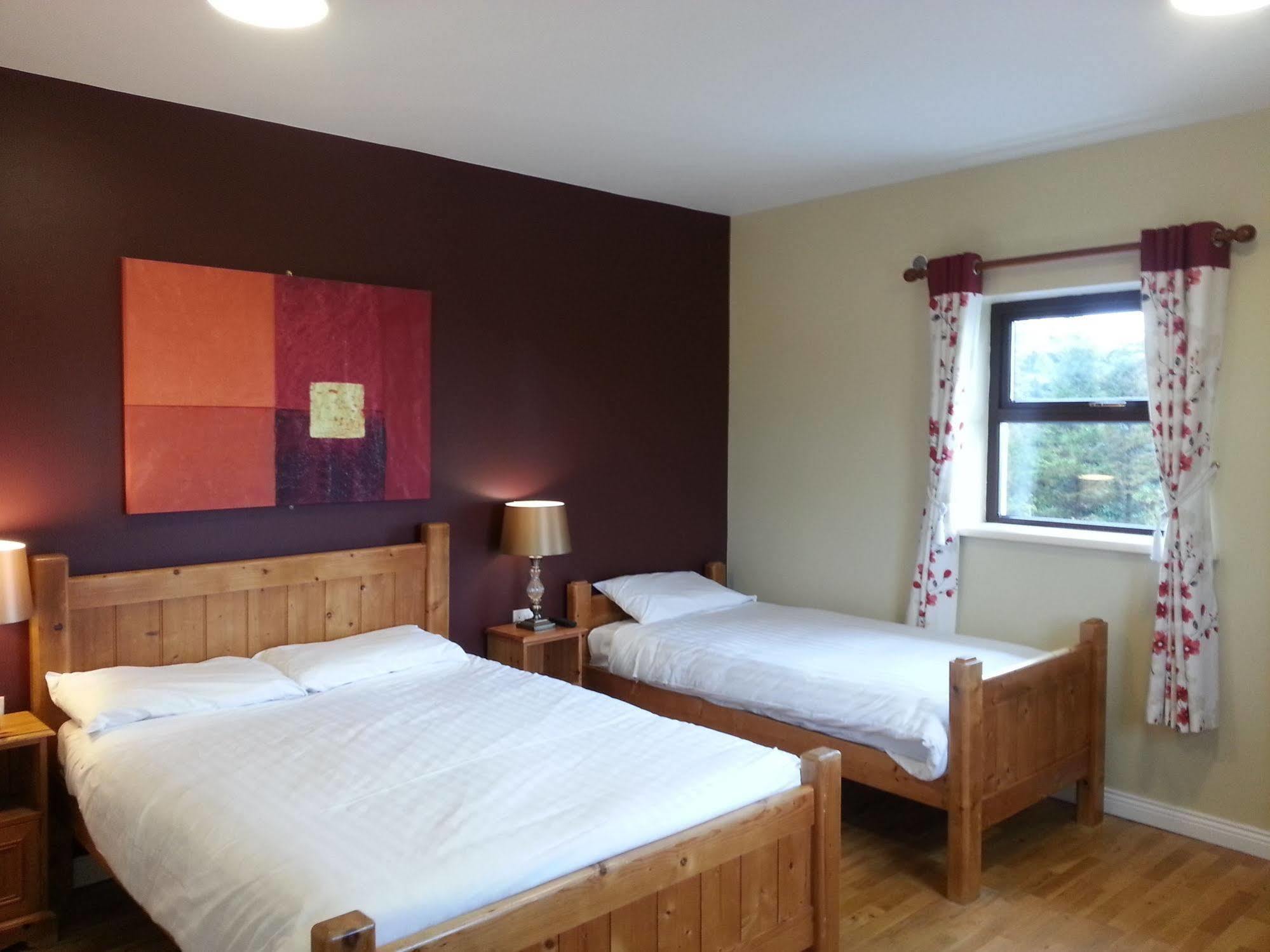 Kerry Ocean Lodge Killorglin Exterior foto